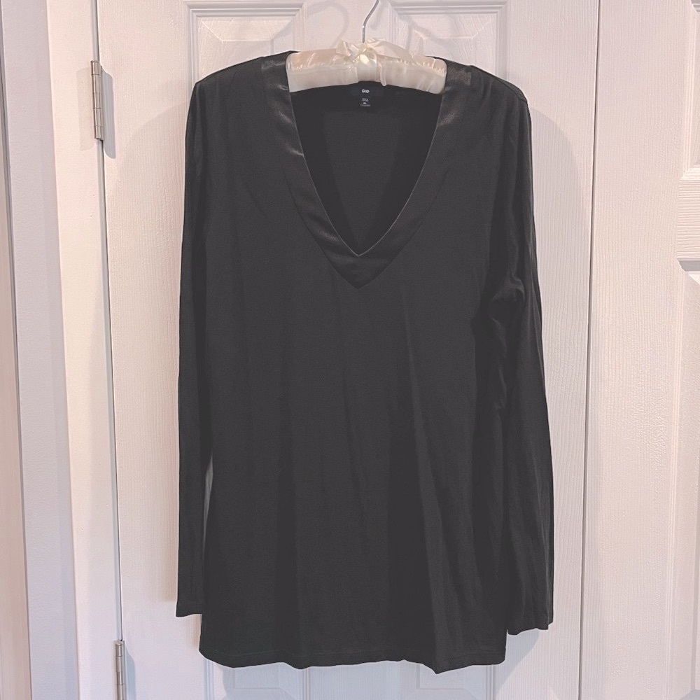 Gap Long Sleeve Top